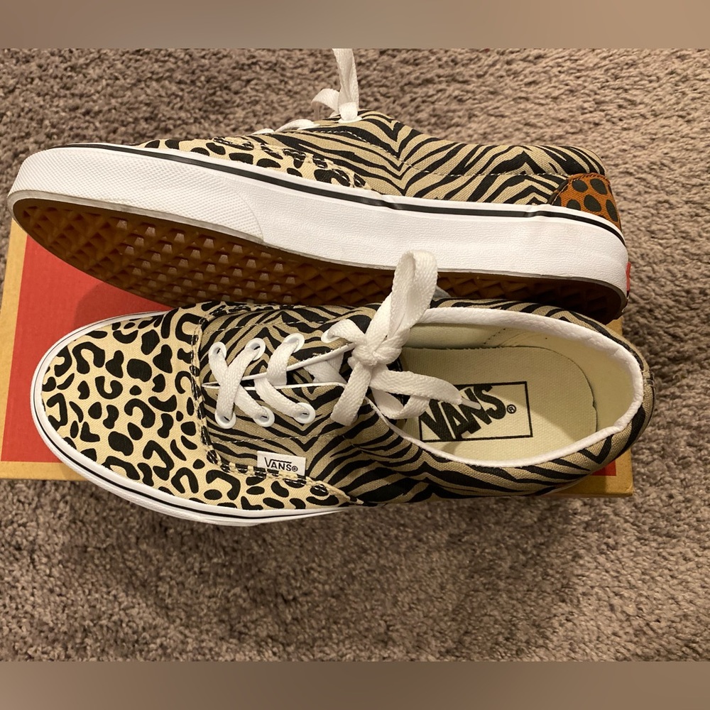 Vans Sneakers